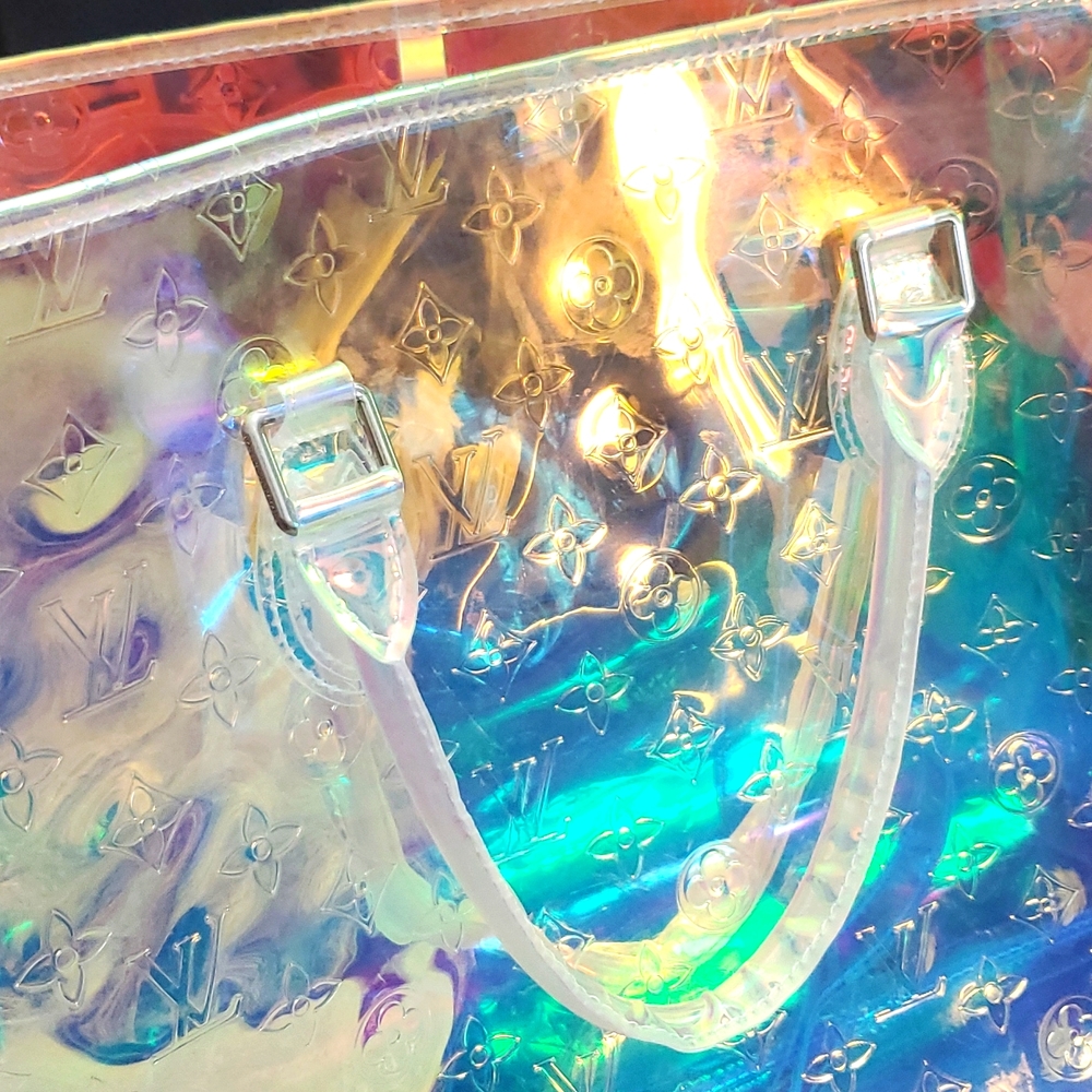 Iridescent Prism On The Go Transfer Tote - Picture 3 of 8